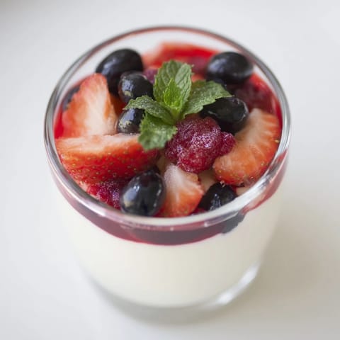 Beeren Bayrische Joghurtcreme