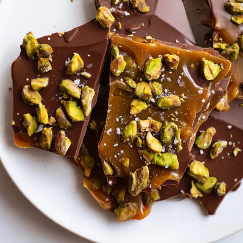 Pistazien Salz Karamell Bark